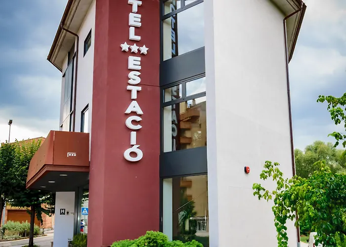 车站酒店